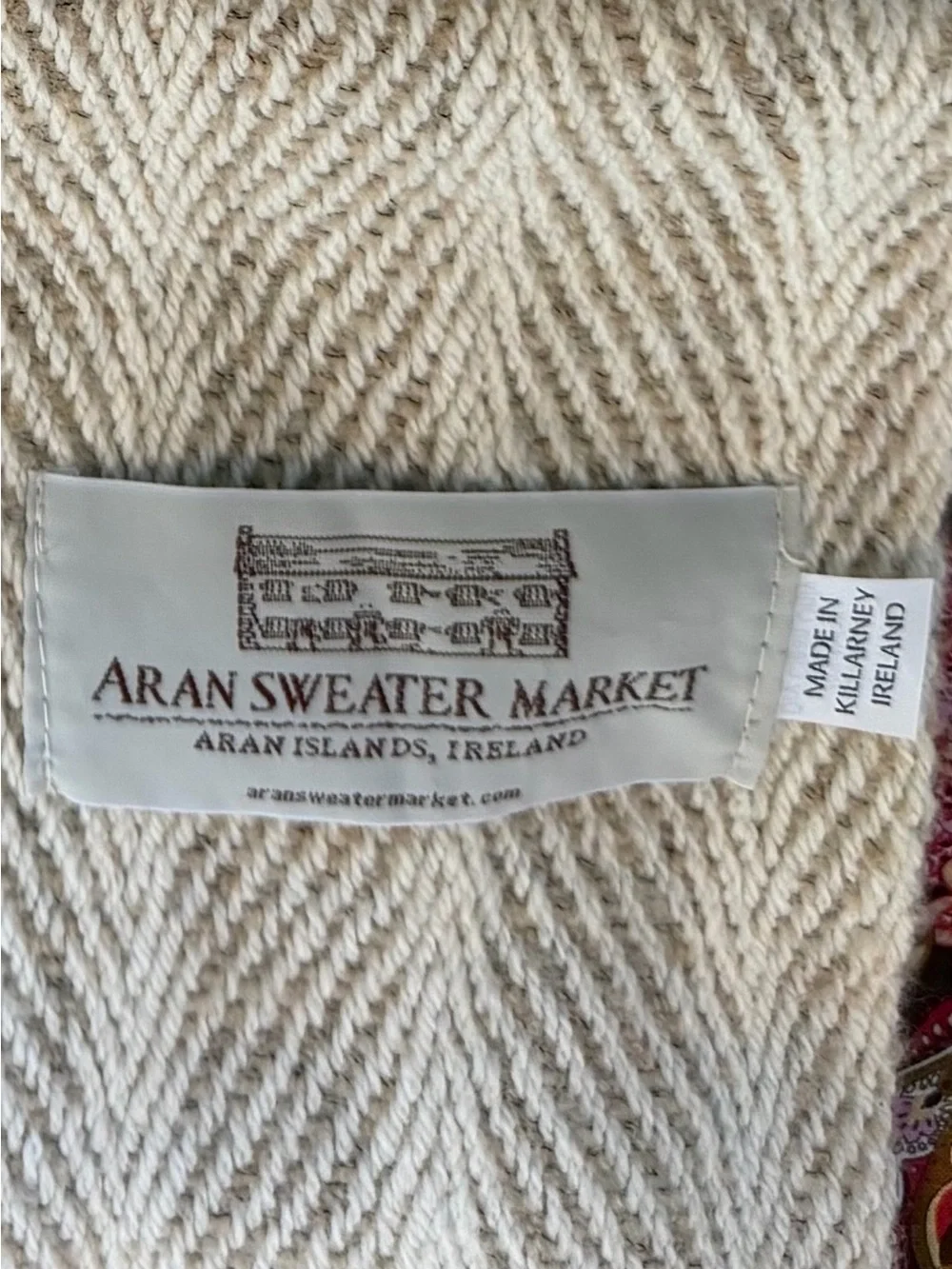 Aran Sweater Market Neutral Herringbone Wool Scarf with Fringe. Like New